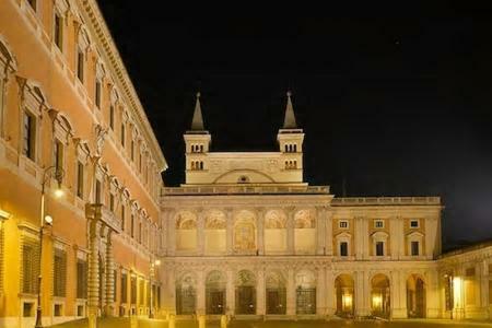 B&B Gio Colosseo - Celio โรม ภายนอก รูปภาพ