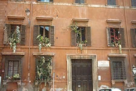 B&B Gio Colosseo - Celio โรม ภายนอก รูปภาพ