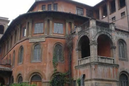 B&B Gio Colosseo - Celio โรม ภายนอก รูปภาพ